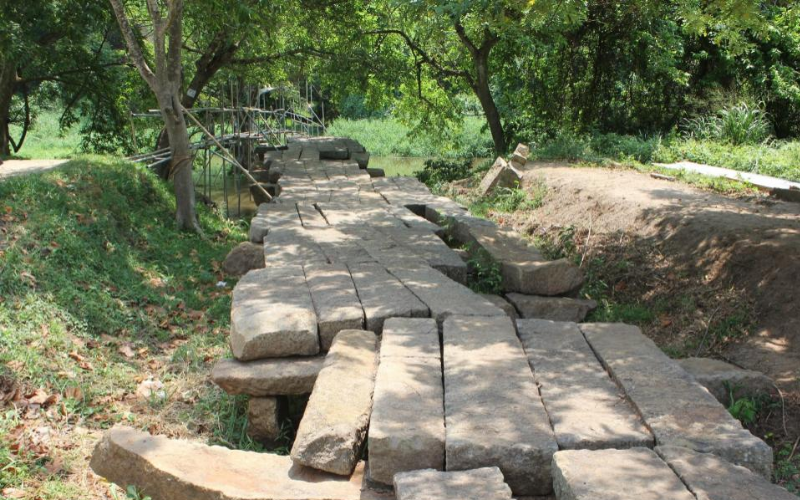 Stone Bridges Ruins - Anuradhapura