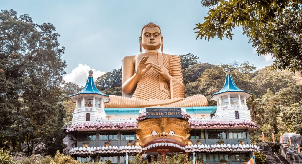 Dambulla Cave Temple