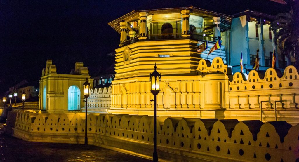 Dhaladha Maligawa - Kandy - Sri Lanka